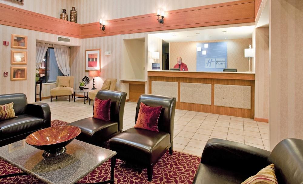Holiday Inn Express Hotel Germantown - Northwest Milwaukee, An Ihg Hotel Kültér fotó
