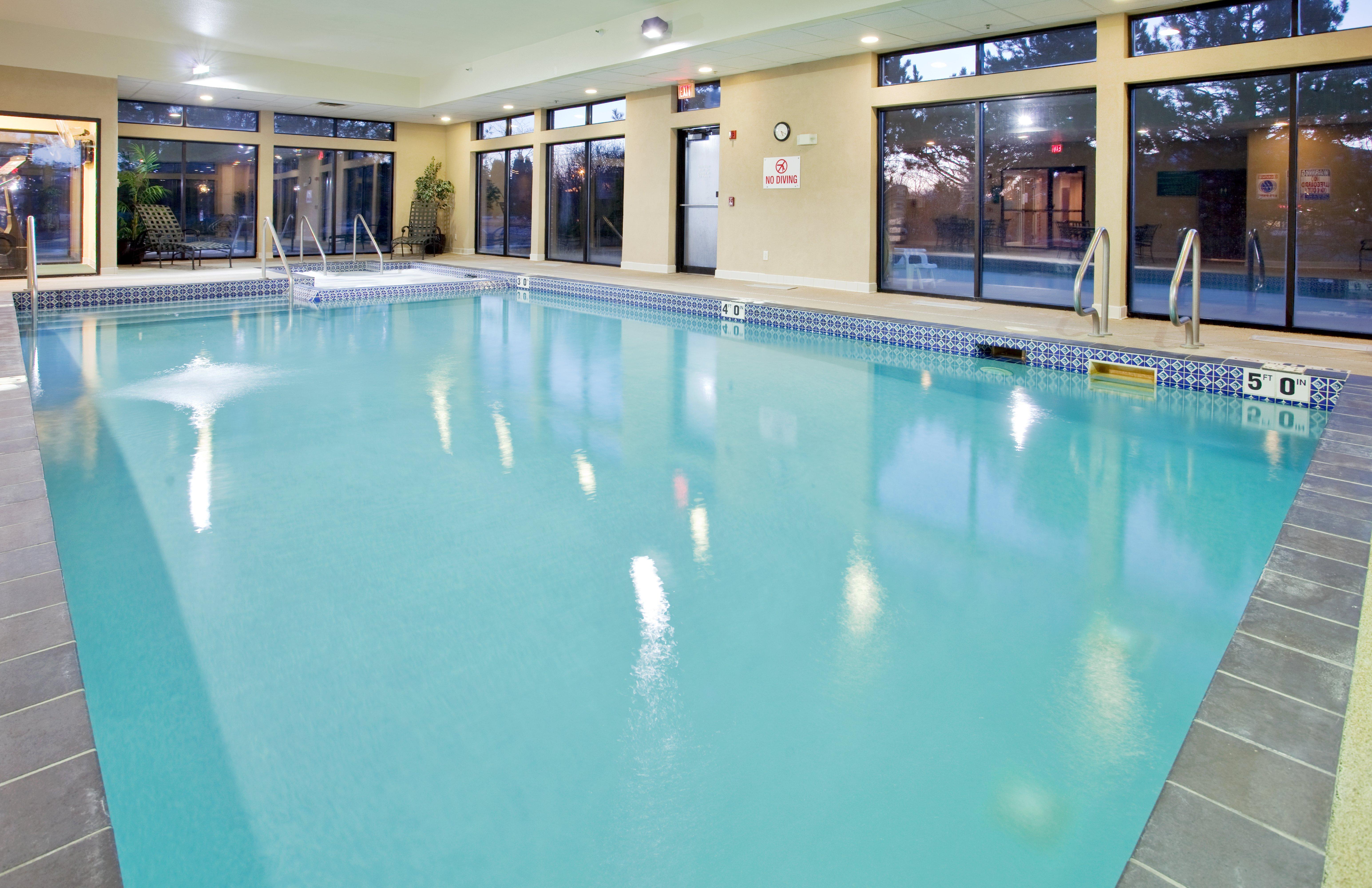 Holiday Inn Express Hotel Germantown - Northwest Milwaukee, An Ihg Hotel Kültér fotó