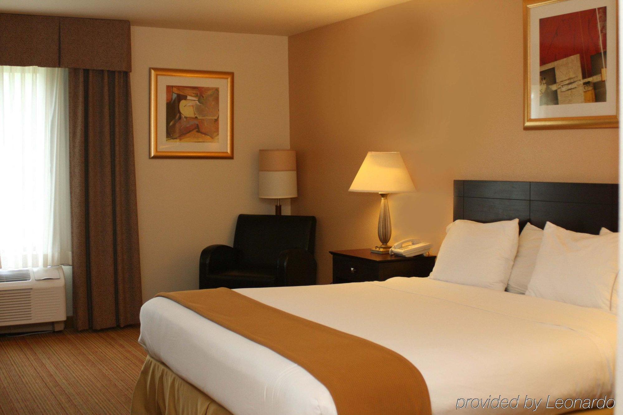 Holiday Inn Express Hotel Germantown - Northwest Milwaukee, An Ihg Hotel Kültér fotó